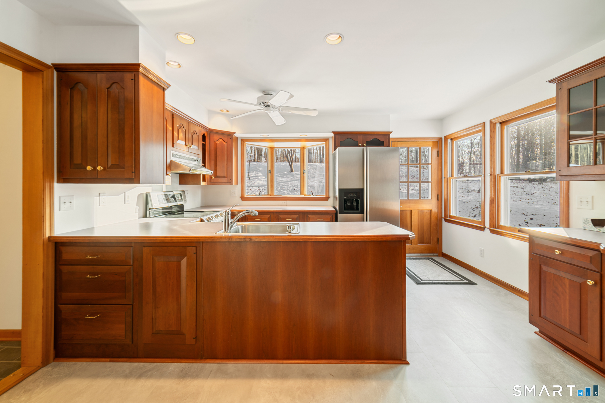 672 Old Waterbury Road Southbury, CT 06488 - Photo 6 of 38 Kitchen and dining area, nicely remodeled