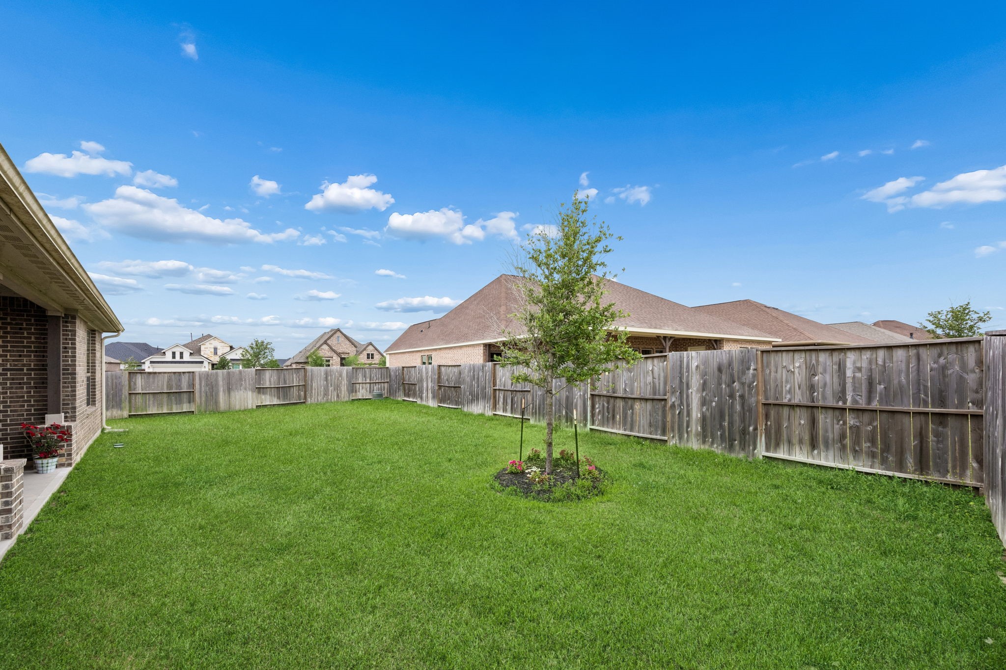 5719 Caracara Street Manvel, TX 77578 - Photo 24 of 36