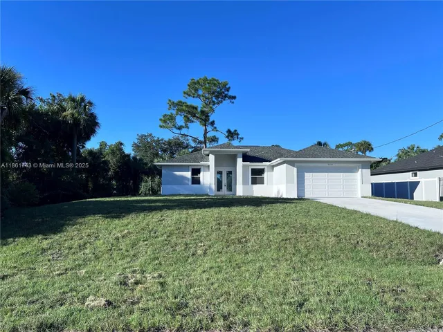 $319,000 | 5028 Peachtree Circle, LaBelle, FL 33935
