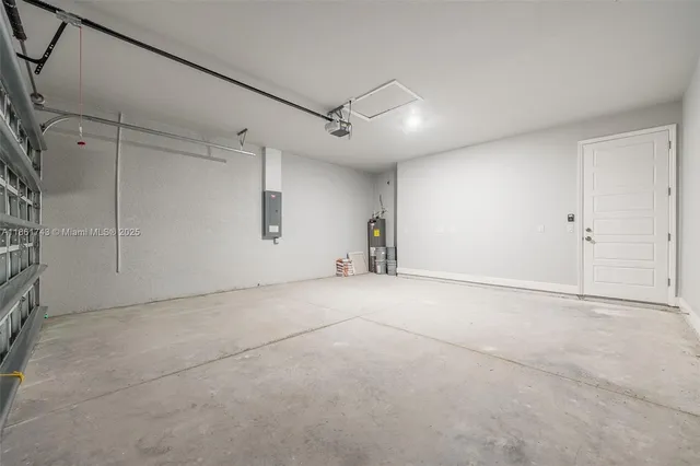 $319,000 | 5028 Peachtree Circle, LaBelle, FL 33935