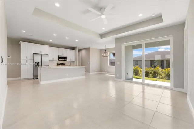 $319,000 | 5028 Peachtree Circle, LaBelle, FL 33935