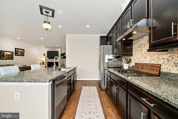 $579,000 | 707 Cobbler Place, Unit 707, Gaithersburg, MD 20877