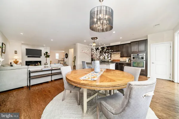 $579,000 | 707 Cobbler Place, Unit 707, Gaithersburg, MD 20877