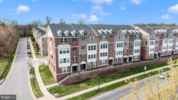 $579,000 | 707 Cobbler Place, Unit 707, Gaithersburg, MD 20877