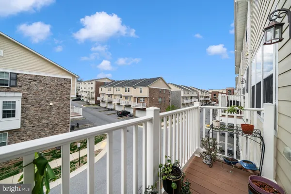 $579,000 | 707 Cobbler Place, Unit 707, Gaithersburg, MD 20877