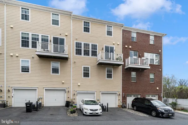 $579,000 | 707 Cobbler Place, Unit 707, Gaithersburg, MD 20877
