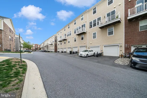 $579,000 | 707 Cobbler Place, Unit 707, Gaithersburg, MD 20877