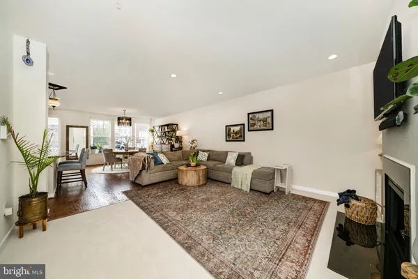 $579,000 | 707 Cobbler Place, Unit 707, Gaithersburg, MD 20877