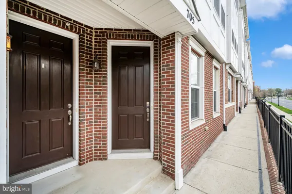 $579,000 | 707 Cobbler Place, Unit 707, Gaithersburg, MD 20877