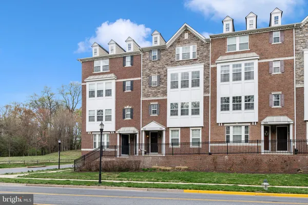 $579,000 | 707 Cobbler Place, Unit 707, Gaithersburg, MD 20877