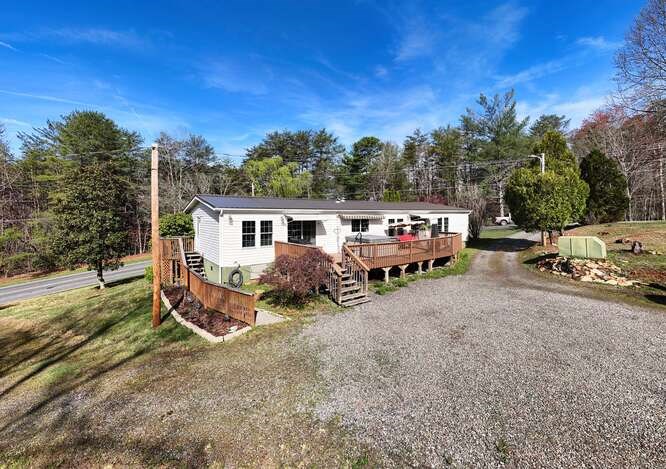 3595 Harshaw Road Murphy, NC 28906 - Photo 2 of 51