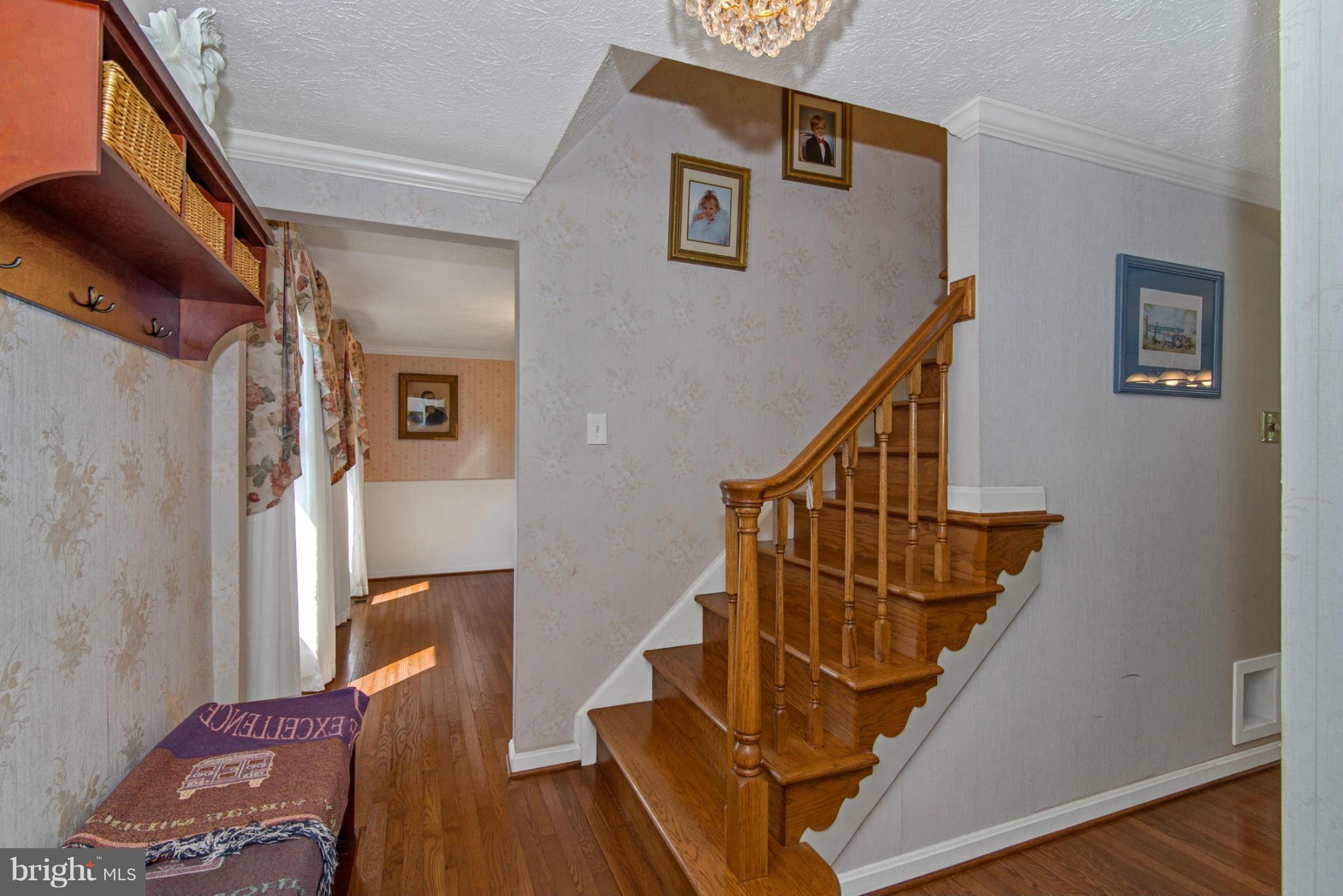 585 Pumphouse Road Frederick, MD 21703 - Photo 4 of 30 Interior (General)
