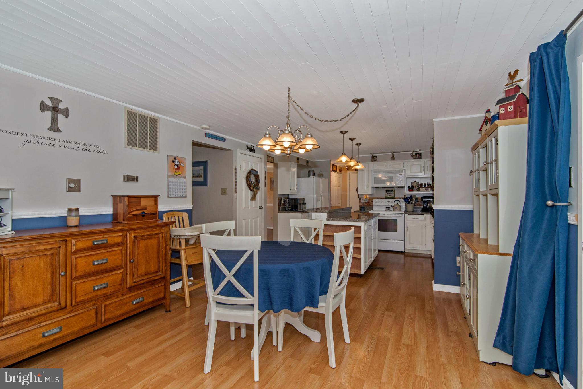 585 Pumphouse Road Frederick, MD 21703 - Photo 7 of 30 Kitchen