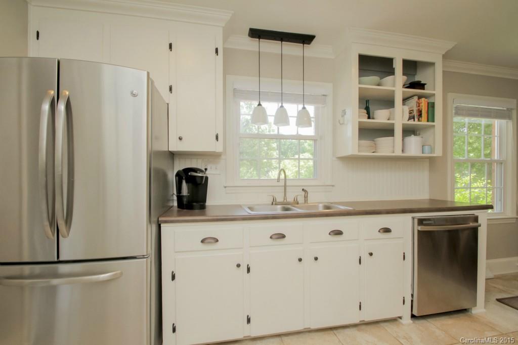 5815 Brookhaven Road Charlotte, NC 28210 - Photo 8 of 24 Gallery Image 8