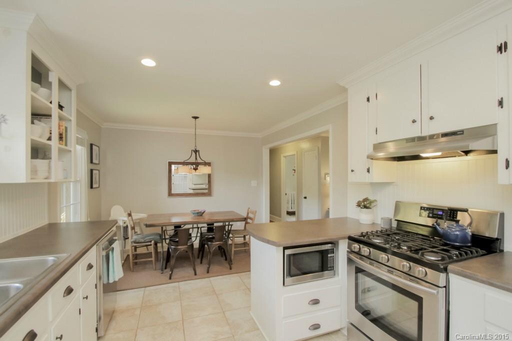 5815 Brookhaven Road Charlotte, NC 28210 - Photo 9 of 24 Gallery Image 9