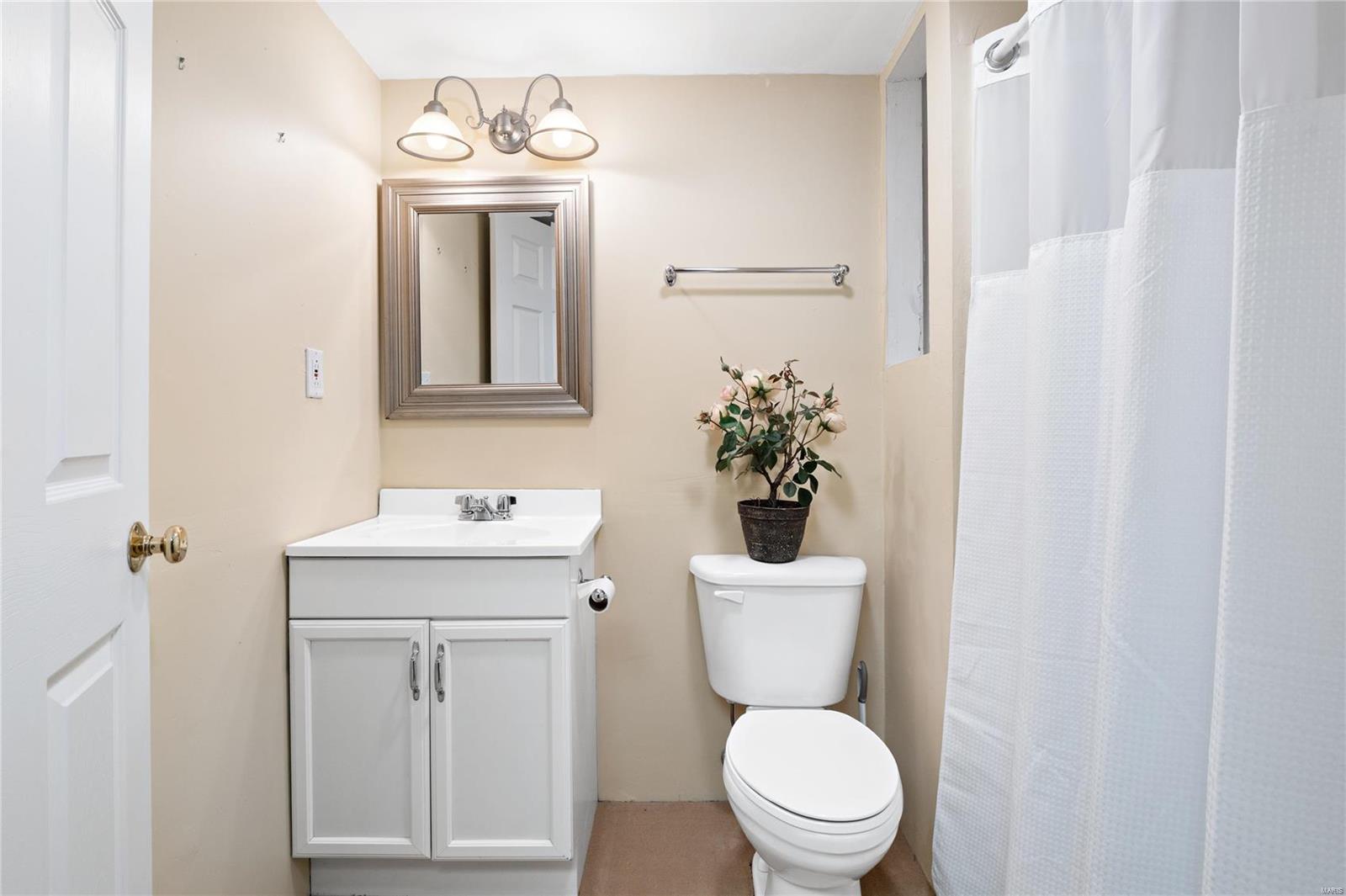 17 Upper Price Road St. Louis, MO 63132 - Photo 29 of 31 Gallery Image 29