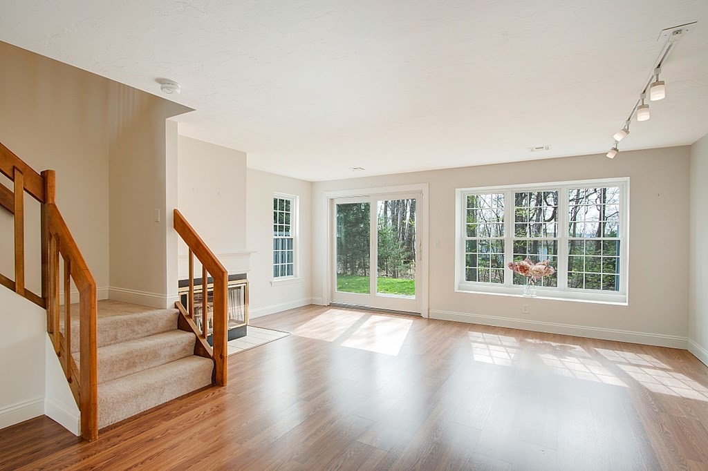 507 Ridgefield Circle, Unit C Clinton, MA 01510 - Photo 10 of 27 Gallery Image 10