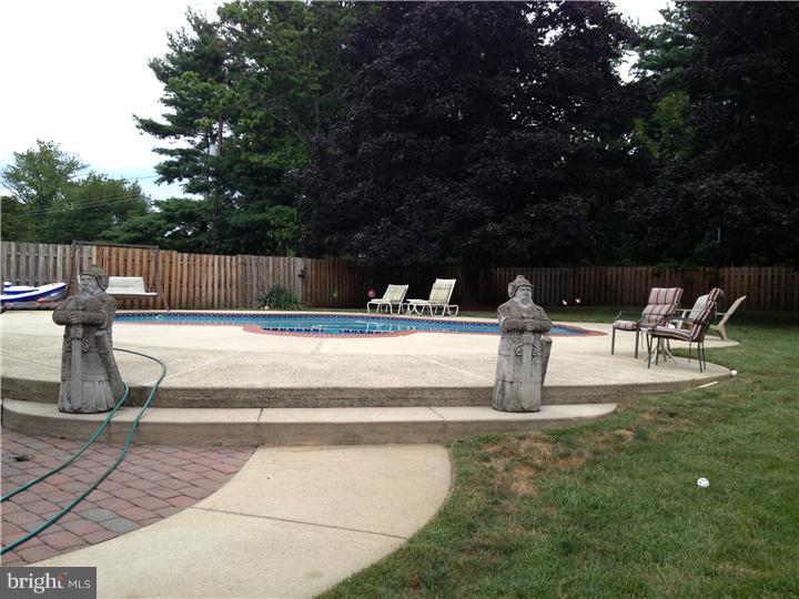1205 Sandringham Road Bala Cynwyd, PA 19004 - Photo 20 of 24 Back Yard