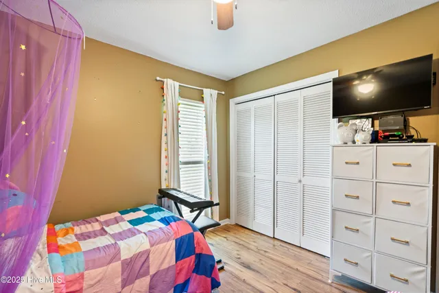 $237,000 | 100 Natalie Lane, Hubert, NC 28539