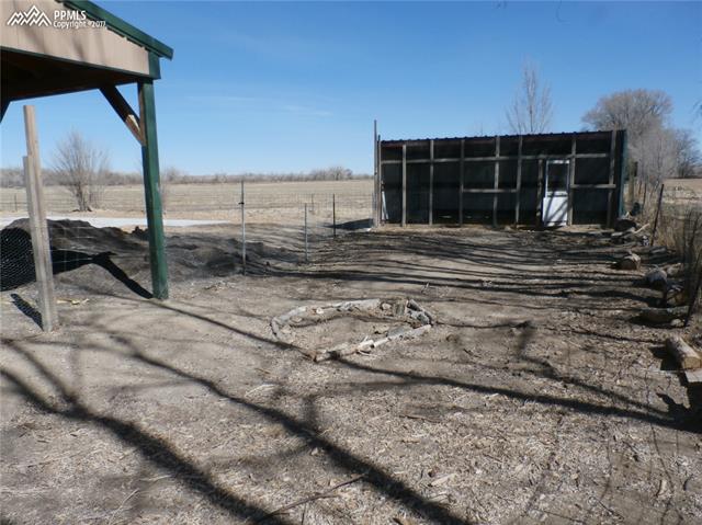 32601 Daniel Road Pueblo, CO 81006 - Photo 34 of 35 Gallery Image 34
