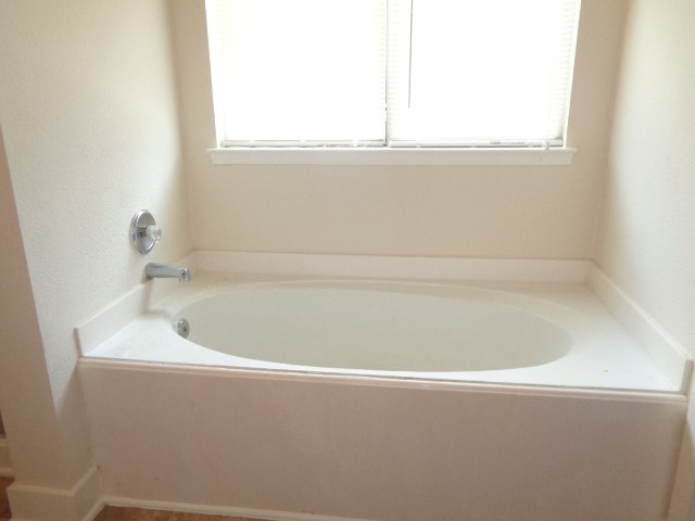 231 Silver Mist Circle Dickinson, TX 77539 - Photo 15 of 21