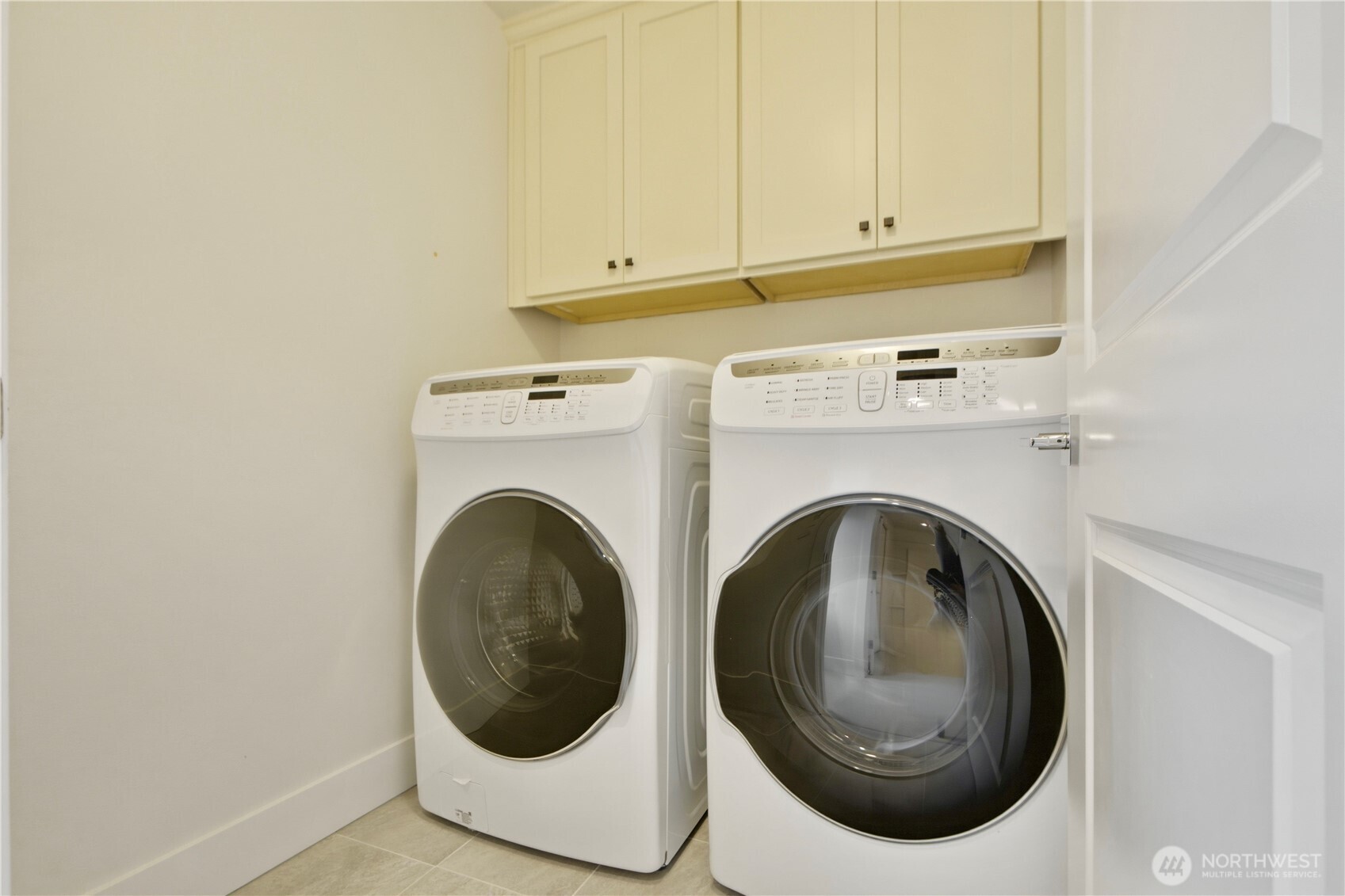 18615 46th Avenue Southeast Bothell, WA 98012 - Photo 23 of 37 a utility room with dryer and washer
