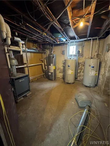 $1,475 | 121 Humboldt Parkway, Unit A, Buffalo, NY 14214