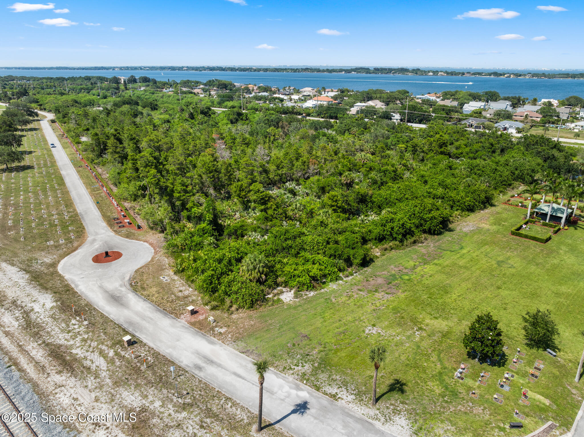 0 Us-1 Rockledge, FL 32955 - Photo 12 of 13 a view of a yard with an outdoor seating