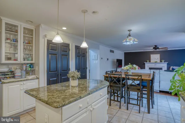 $449,999 | 12 Bancroft Road, New Castle, DE 19720