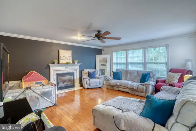 $449,999 | 12 Bancroft Road, New Castle, DE 19720