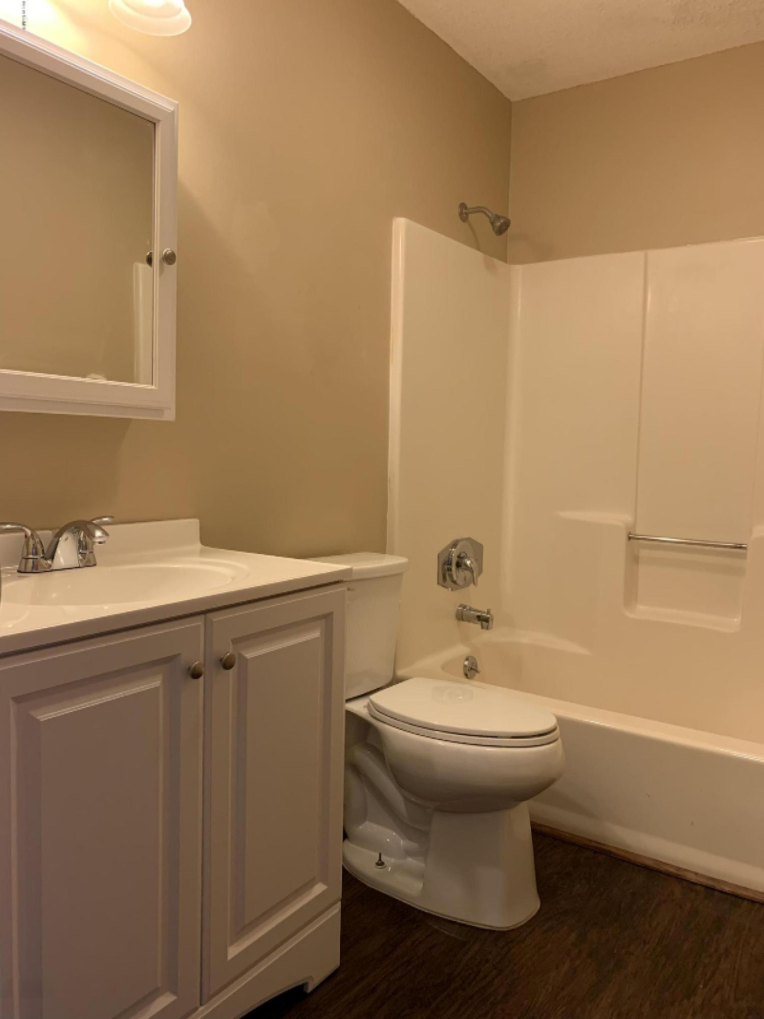 1273 Kloap Road Muskegon, MI 49441 - Photo 12 of 29 IMG_2564