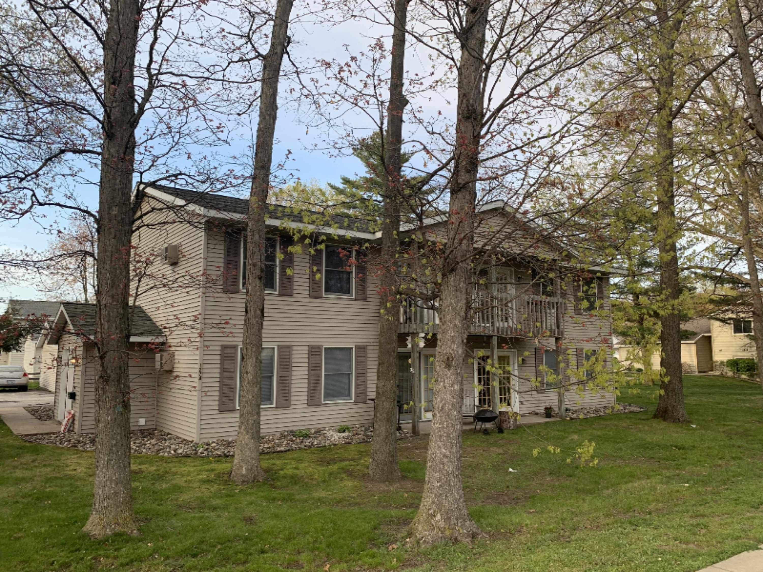 1273 Kloap Road Muskegon, MI 49441 - Photo 2 of 29 IMG_2946