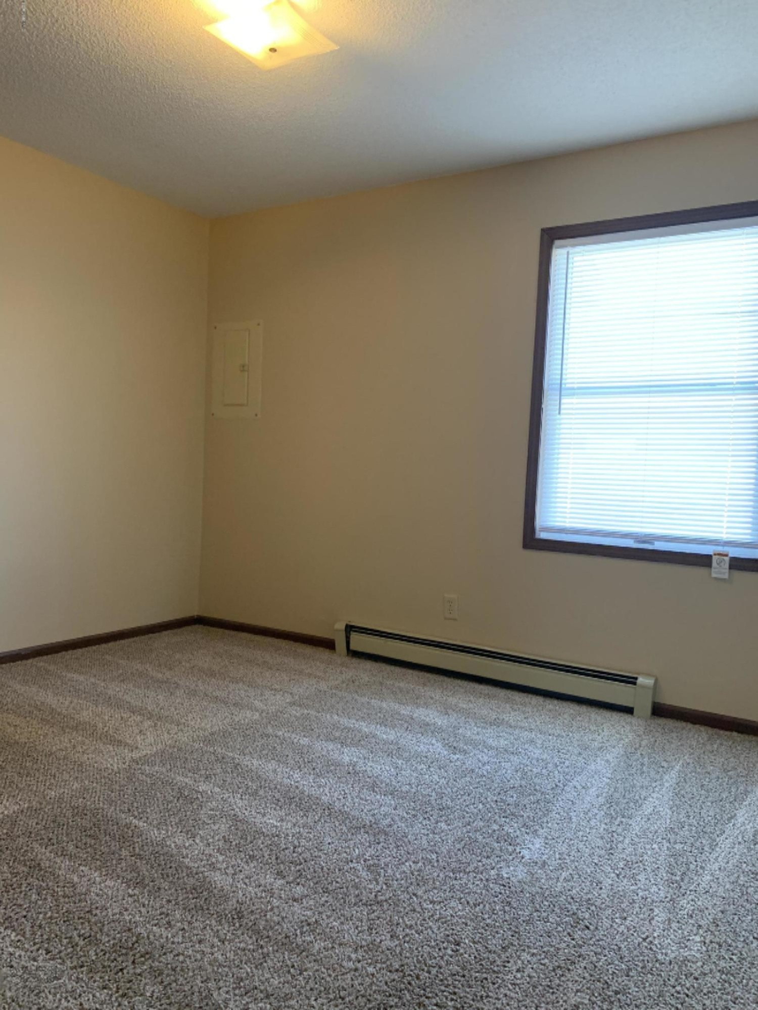 1273 Kloap Road Muskegon, MI 49441 - Photo 7 of 29 IMG_2553