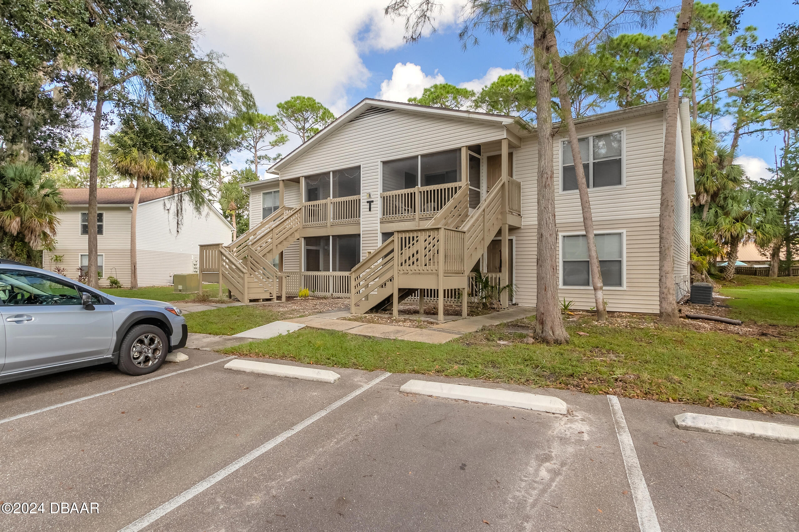 1600 Big Tree Road, Unit T3 South Daytona, FL 32119 - Photo 2 of 20 1600-1a