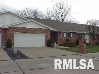 5872 Emily Road Bettendorf, IA 52722 - Photo 1 of 13 Gallery Image 1