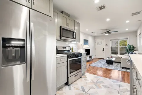 $500,000 | 2702 Crest Avenue, Unit 1, Austin, TX 78702