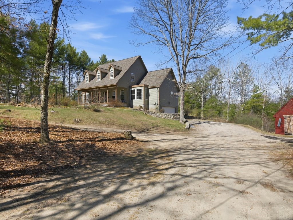 272 Nicholas Road Coventry, RI 02827 - Photo 2 of 29