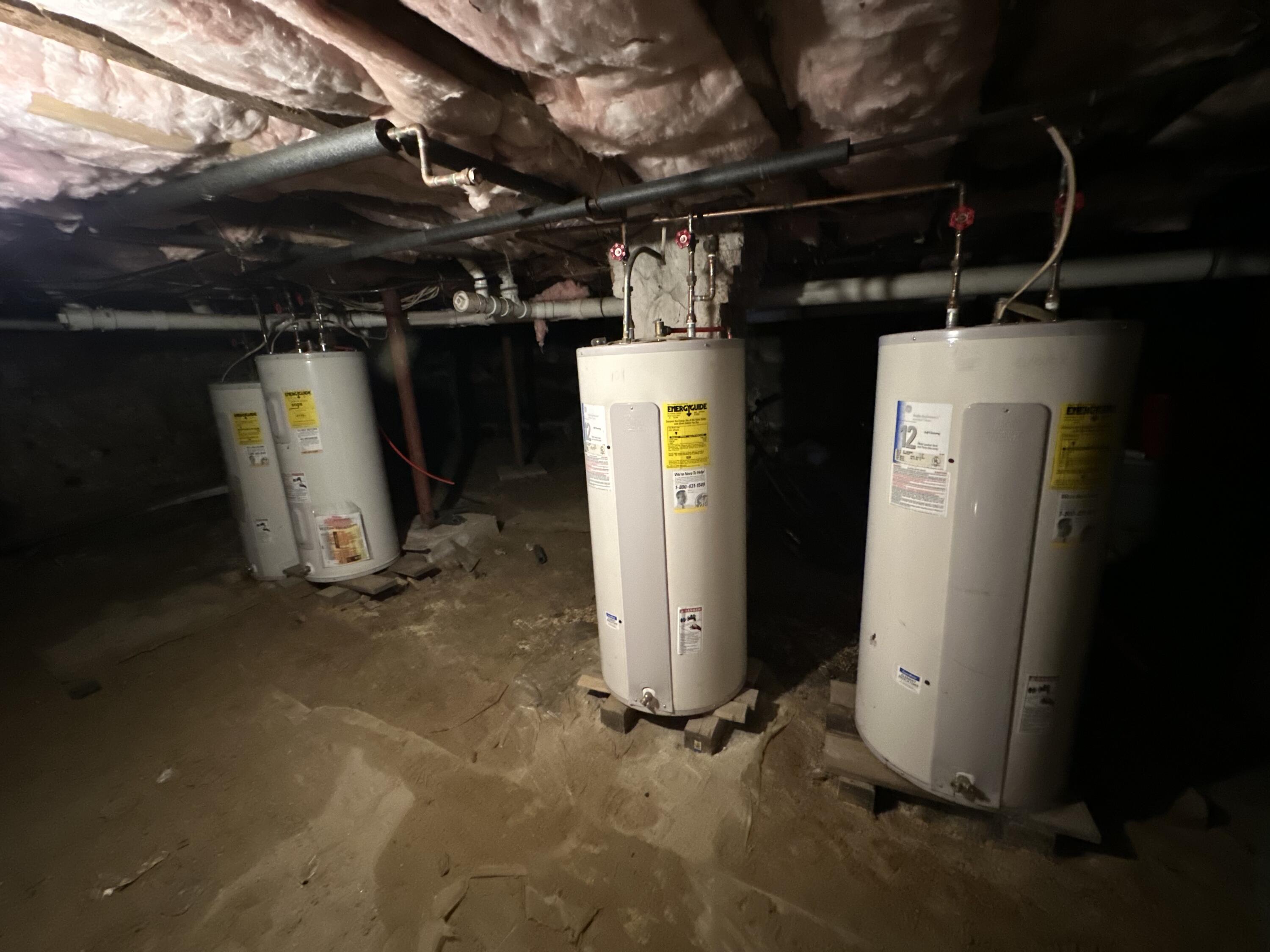 93 Summer Street Biddeford, ME 04005 - Photo 6 of 17 74049460322__E024F35E-2F68-4009-A68E-C30