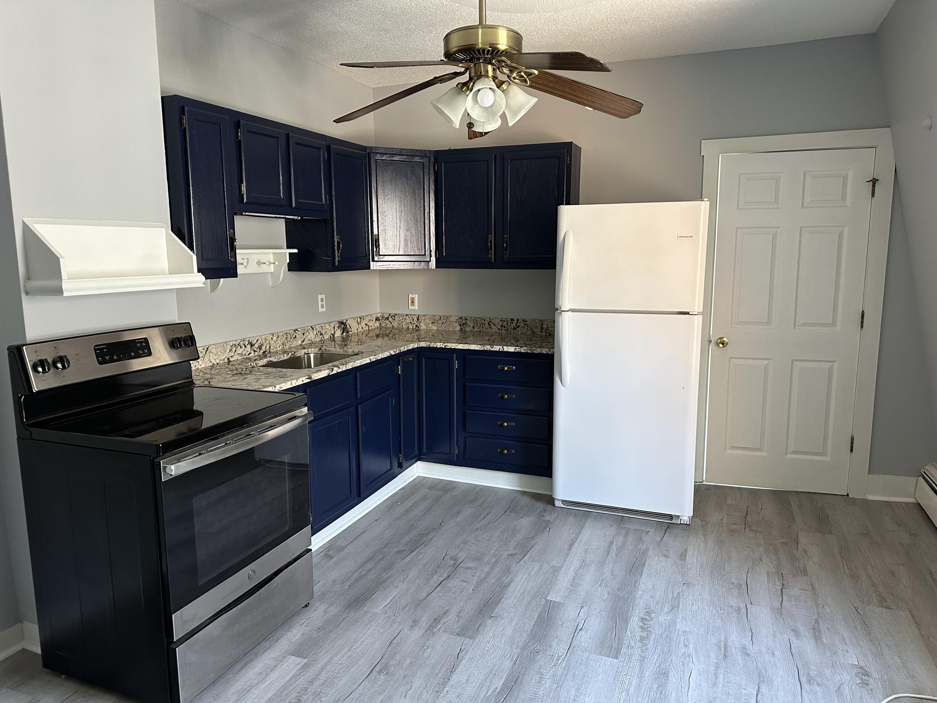 93 Summer Street Biddeford, ME 04005 - Photo 8 of 17 IMG_8988