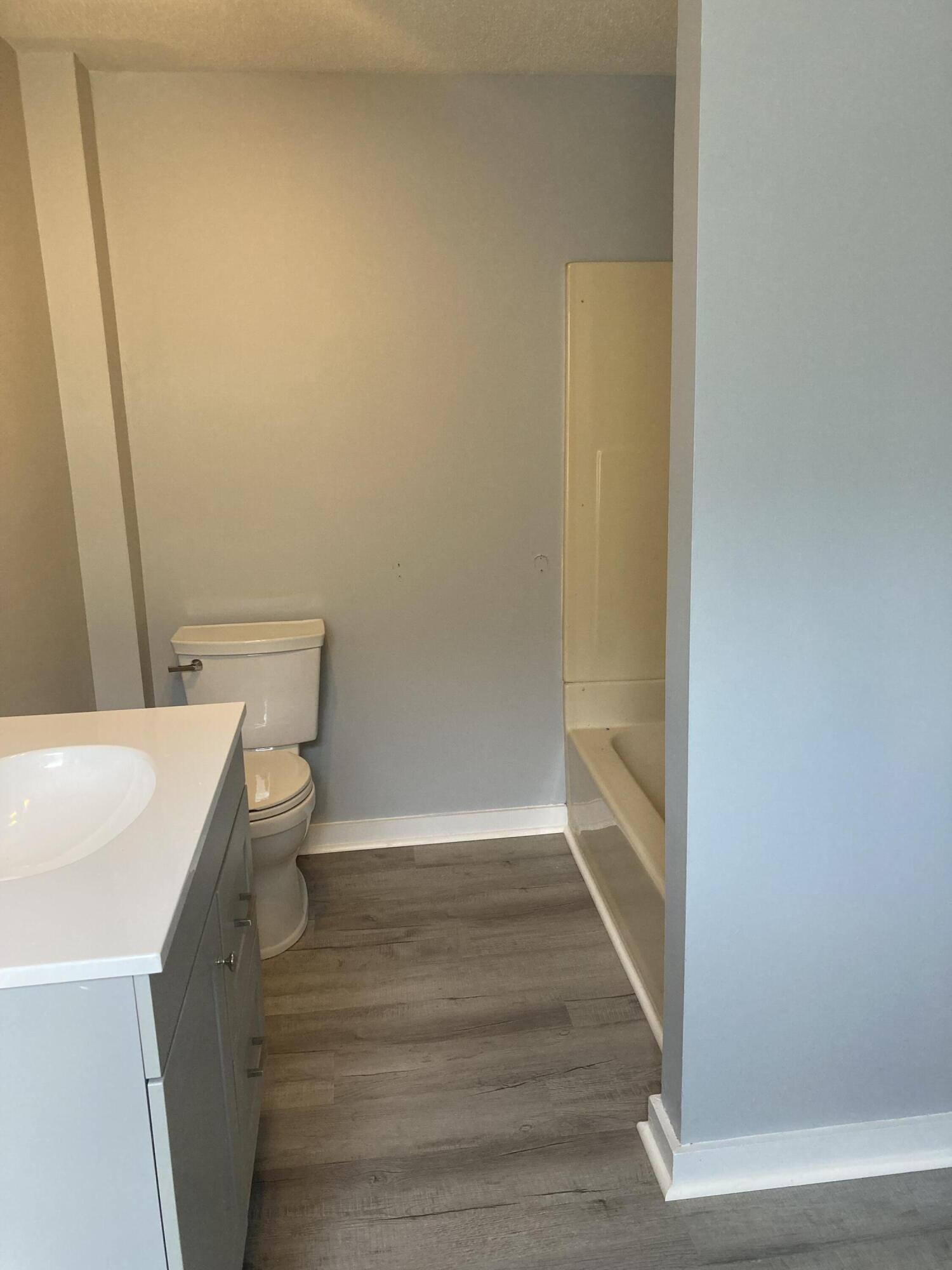 93 Summer Street Biddeford, ME 04005 - Photo 9 of 17 IMG_3043