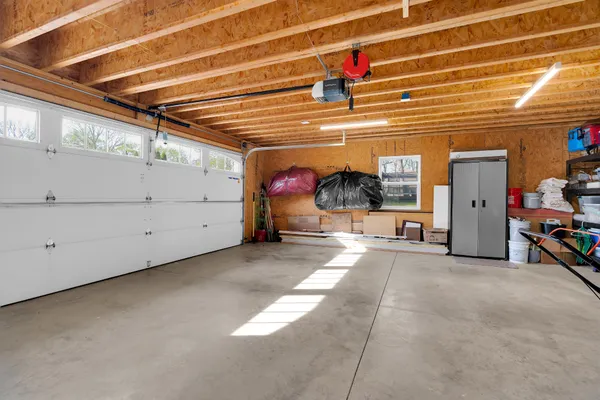 $439,000 | 2640 Owens Drive, Santa Fe, TN 38482