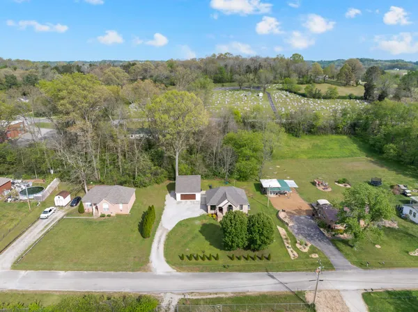 $439,000 | 2640 Owens Drive, Santa Fe, TN 38482