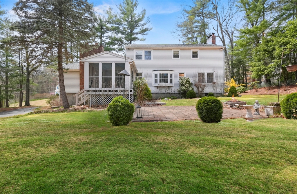 25 Cardigan Road Tewksbury, MA 01876 - Photo 33 of 39