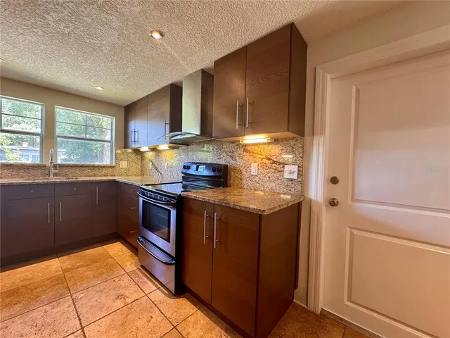 $2,395 | 741 Cordova Drive, Orlando, FL 32804