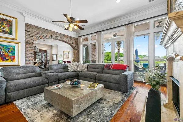 $649,000 | 35334 Oak Haven Avenue, Geismar, LA 70734