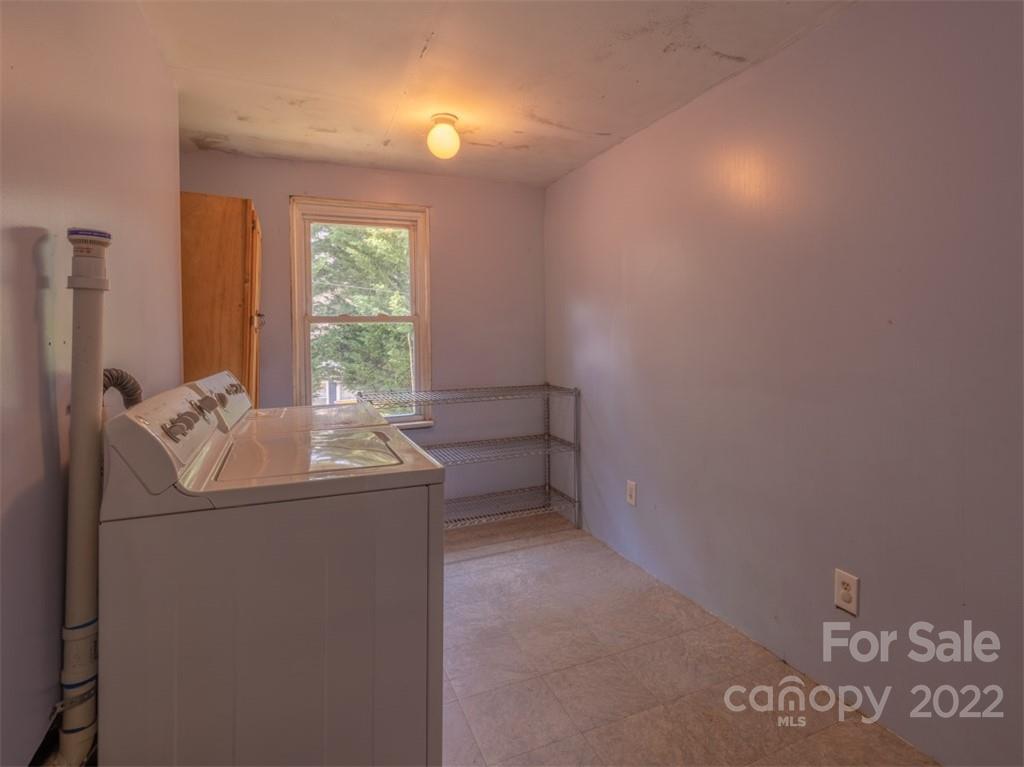 23 Gossett Road Candler, NC 28715 - Photo 16 of 17 Gallery Image 16