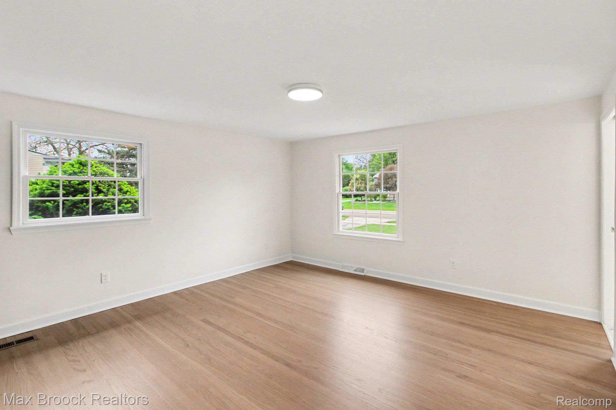 3781 Quarton Road Bloomfield Hills, MI 48302 - Photo 13 of 33 Primary Bedroom with hardwood floors