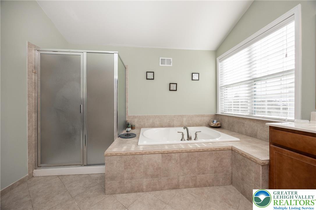 7266 Cedar Road Lower Macungie Township, PA 18062 - Photo 25 of 48
