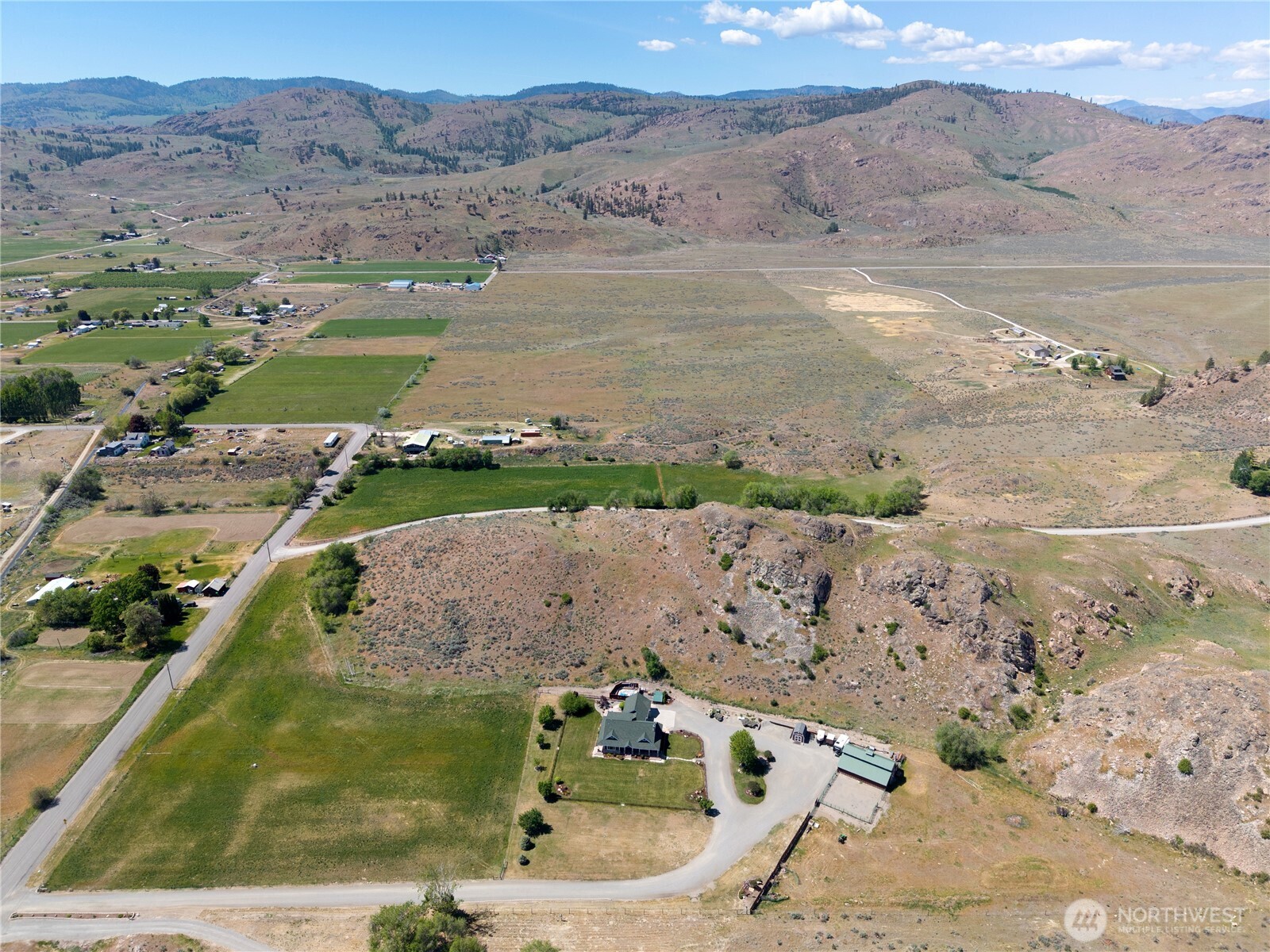 23 George Road Omak, WA 98841 - Photo 37 of 40 an aerial view of house with a yard