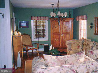 6147 Upper York Road New Hope, PA 18938 - Photo 5 of 6 Gallery Image 5